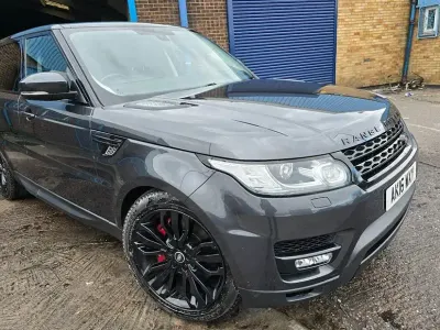Used Land Rover Range Rover HSE 306 HP (225 kW) 2016 SUV