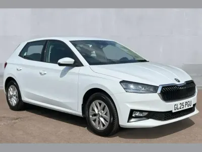 Used Skoda Fabia SE 95 HP (69 kW) 2025 Moon white metallic Hatchback