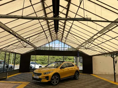 Used Kia XCeed First Edition 140 HP (102 kW) 2019 Yellow SUV