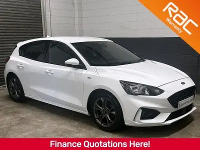 Gebraucht Ford Focus ST-Line 125 PS (91 kW) 2019 Weiß Kleinwagen