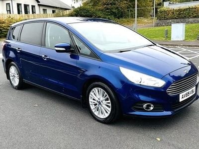 Blue Used 2015 Ford S-MAX Zetec MPV | £9,995 (Fair price)
