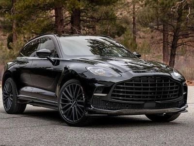 New Aston Martin DBX 707 707 HP (519 kW) 2025 Onyx black metallic SUV