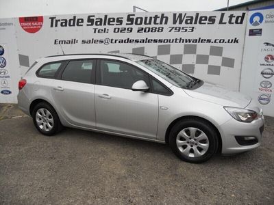 used Vauxhall Astra 1.6 CDTi 16V ecoFLEX Design 5dr £0 road tax