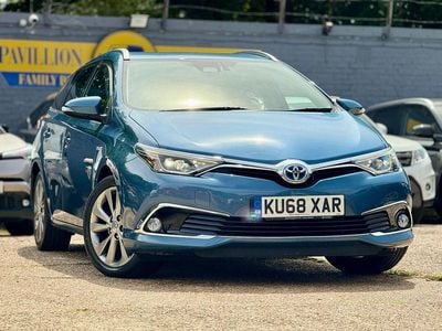 Toyota Auris Hybrid