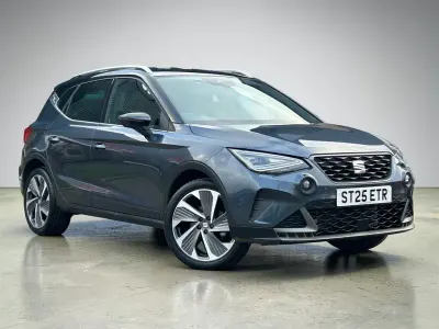 Used Seat Arona FR Sport 115 HP (84 kW) 2025 Grey SUV