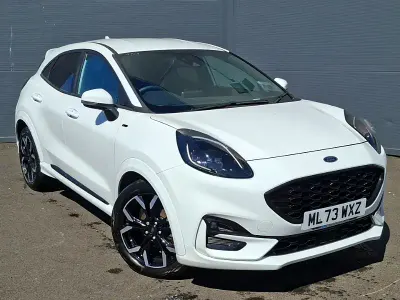 Używany Ford Puma ST-Line X 125 KM (91 kW) 2023 Biały SUV