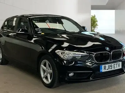 Used BMW 118 Sport Line 136 HP (100 kW) 2019 Black Hatchback