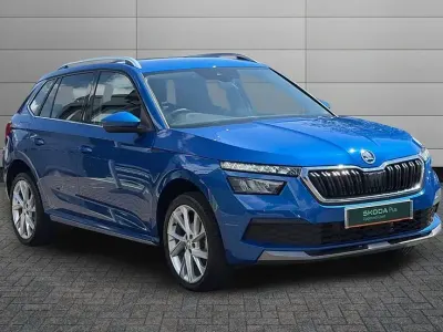 Used Skoda Kamiq SE L Executive 108 HP (79 kW) 2023 Race blue SUV