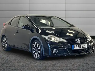 Used Honda Civic SE Plus 140 HP (102 kW) 2016 Black Hatchback