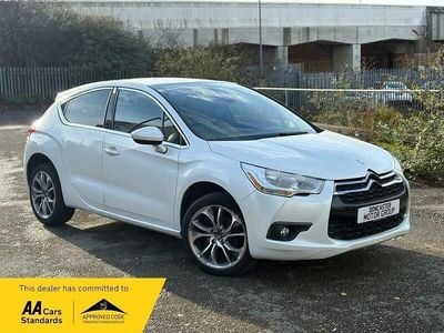 Used Citroën DS4 Start 115 HP (84 kW) 2014 White Hatchback
