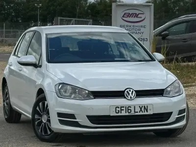 Used VW Golf VII S 110 HP (80 kW) 2016 White Hatchback