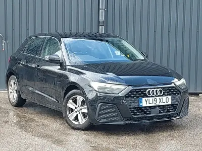 Used Audi A1 Design 116 HP (85 kW) 2019 Black SUV