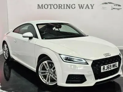 Begagnad Audi TT Sport 245 HK (180 kW) 2019 Vit Sportkupé