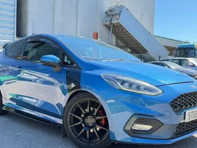 Begagnad Ford Fiesta ST 200 HK (147 kW) 2019 Blå Halvkombi
