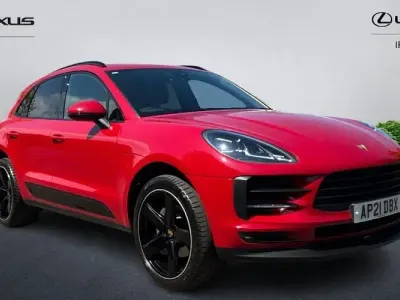 Usado Porsche Macan 245 HP (180 kW) 2020 SUV