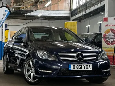 Used Mercedes C180 Sport Edition 156 HP (114 kW) 2011 Blue Coupe