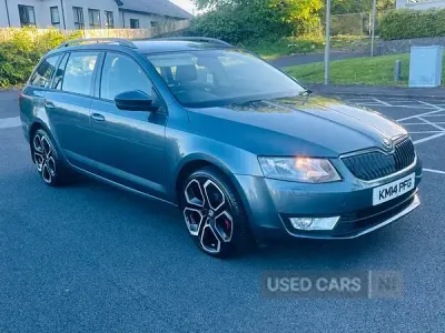 Gebraucht Skoda Octavia Elegance 110 PS (80 kW) 2014 Grau Kombi