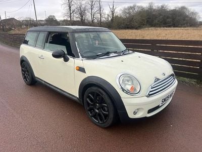 Used Mini Cooper Clubman 2009 White Estate