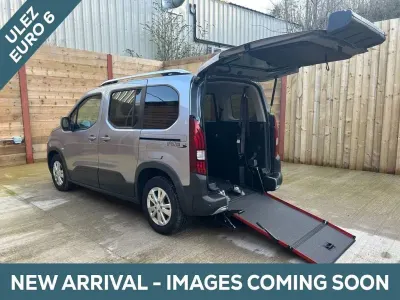 Used Peugeot Rifter Access 131 HP (96 kW) 2019 Grey MPV