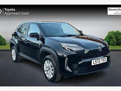 Used 2025 Toyota Yaris Hybrid Estate | £19,001 (Super price)