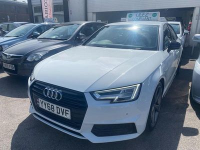 Begagnad Audi A4 Black Edition 150 HK (110 kW) 2018 Vit Sedan