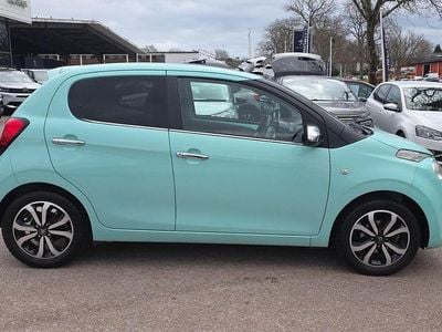 Used Citroën C1 Flair 71 HP (52 kW) 2018 Green Hatchback