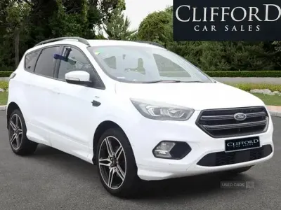 Used Ford Kuga ST-Line 150 HP (110 kW) 2017 White SUV