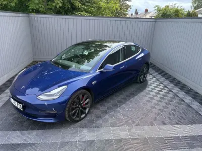 Used Tesla Model 3 Performance 330 kW (449 HP) 2020 Blue Sedan