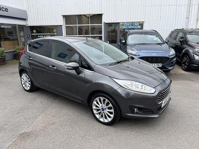 Używany Ford Fiesta Titanium X 2016 Szary Hatchback