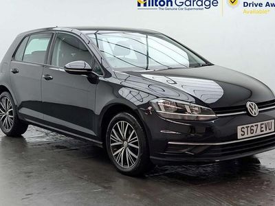 Used VW Golf VII SE 125 HP (91 kW) 2017 Black Hatchback