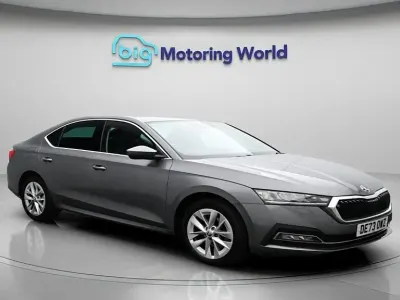 Używany Skoda Octavia SE L 150 KM (110 kW) 2023 Szary Hatchback