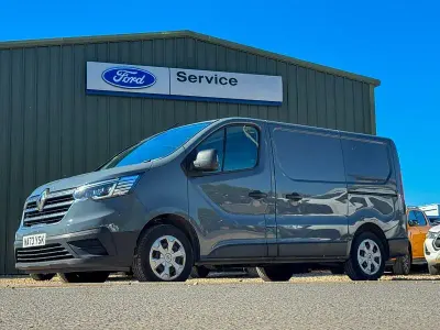 Używany Renault Trafic Business 2023 Szary