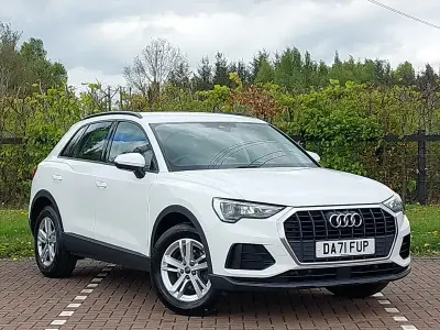 Używany Audi Q3 Design 150 KM (110 kW) 2022 Biały SUV
