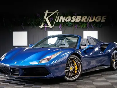 Used Ferrari 488 670 HP (492 kW) 2018 Blue Cabriolet