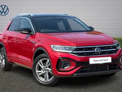 Used VW T-Roc R-line 190 HP (139 kW) 2023 Red SUV