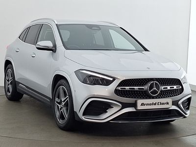 Mercedes GLA220