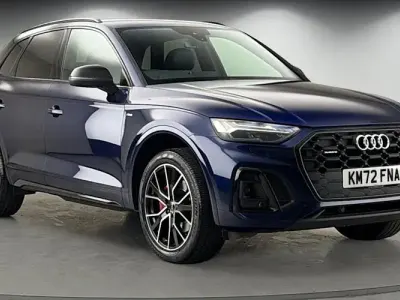 Usado Audi Q5 Comfort 204 HP (150 kW) 2022 Azul SUV