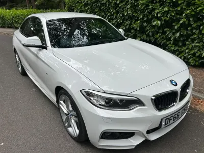 Used BMW 220 M Sport 2016 White Coupe
