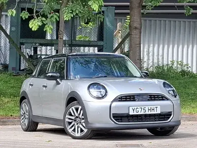 Used Mini Cooper Classic 114 kW (156 HP) 2025 Silver Hatchback