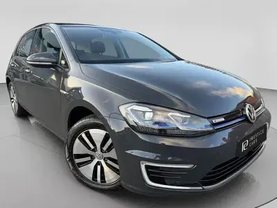 Begagnad VW e-Golf 99 kW (135 HK) 2019 Halvkombi