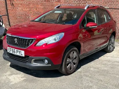 Used Peugeot 2008 Active 100 HP (73 kW) 2016 Red SUV