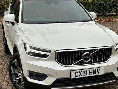White Used 2019 Volvo XC40 Inscription SUV | £17,295 (Fair price)