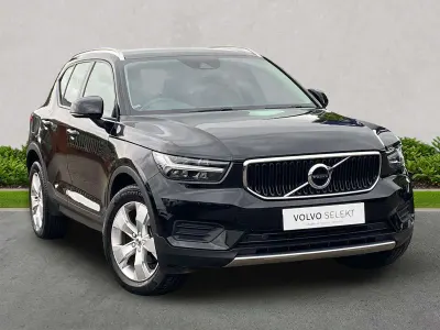Used Volvo XC40 Momentum 163 HP (119 kW) 2021 Black SUV