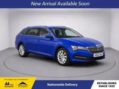 Used Skoda Superb SE 150 HP (110 kW) 2022 Blue Estate