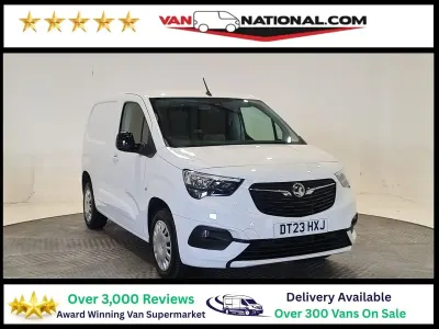 Used Vauxhall Combo 100 HP (73 kW) 2023 White MPV