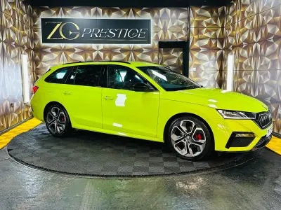 Used Skoda Octavia vRS 245 HP (180 kW) 2022 Green Estate