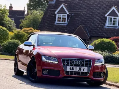 Begagnad Audi A5 Cabriolet 272 HK (200 kW) 2011 Röd Cab