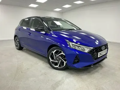 Käytetty Hyundai i20 Ultimate 2023 Sininen Viistoperä