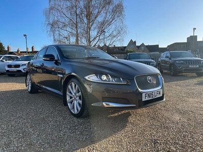 Used Jaguar XF Portfolio 200 HP (147 kW) 2015 Grey Sedan