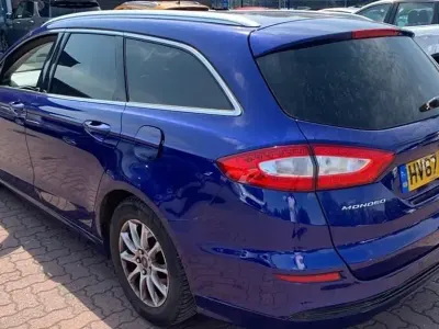 Used Ford Mondeo Titanium 180 HP (132 kW) 2017 Blue Estate